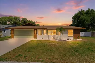 2309 Pin Oak Ln E, Clearwater, FL 33759 - Photo 1