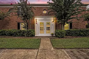 13725 Juniper Blossom Dr, Tampa, FL 33618 - Photo 1