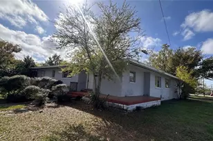 2605 E 17th Ave, Tampa, FL 33605 - Photo 1
