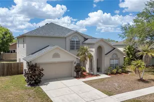 1318 Hatcher Loop Dr, Brandon, FL 33511 - Photo 1