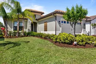 2214 5th St E, Palmetto, FL 34221 - Photo 1