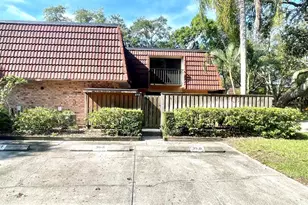 2712 14th Ct, Palm Harbor, FL 34684 - Photo 1
