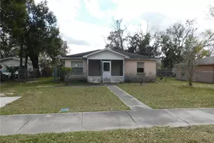 1205 E Laura St, Plant City, FL 33563 - Photo 1
