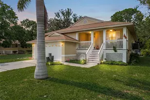 1312 Gulf Rd, Tarpon Springs, FL 34689 - Photo 1