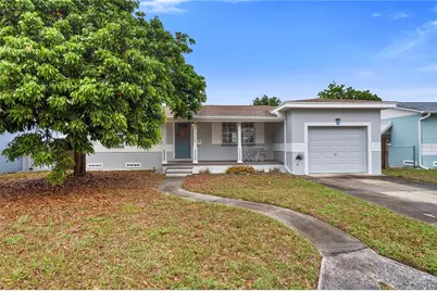 2425 36th Avenue N, Saint Petersburg, FL 33713 - Photo 1