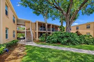 4724 Christa Ct, Tampa, FL 33614 - Photo 1