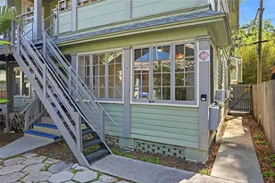 725 8th St N, Saint Petersburg, FL 33701 - Photo 1