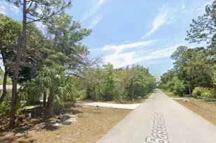 2389 S Bascombe Ave, Homosassa, FL 34448 - Photo 1