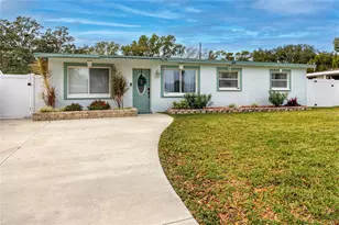 11254 116th St, Seminole, FL 33778 - Photo 1