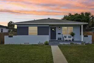 6527 3rd Ave S, Saint Petersburg, FL 33707 - Photo 1