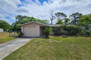 15812 Sea Pines Dr, Hudson, FL 34667 - Photo 1