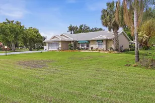 35103 Riverside Ct, Leesburg, FL 34788 - Photo 1