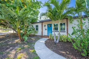 3997 Marlin Dr SE, Saint Petersburg, FL 33705 - Photo 1