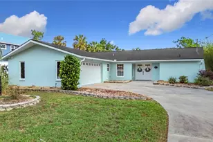 1851 NW 18th St, Crystal River, FL 34428 - Photo 1