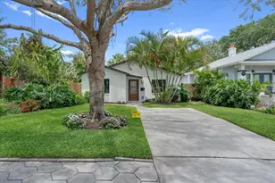 165 19th Ave SE, Saint Petersburg, FL 33705 - Photo 1