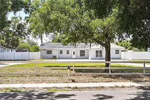 1414 Seffner Valrico Rd, Seffner, FL 33584 - Photo 1