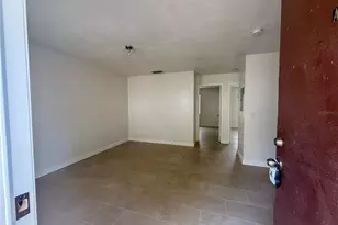 7517 Lakeshore Dr, Tampa, FL 33604 - Photo 1