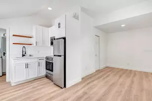 1508 27th Ave N, Saint Petersburg, FL 33704 - Photo 1