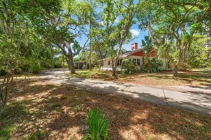 11496 74th Ave, Seminole, FL 33772 - Photo 1
