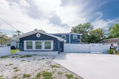 819 10th Street SW, Largo, FL 33770 - Photo 1