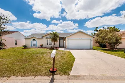 6201 61st Court E, Palmetto, FL 34221 - Photo 1