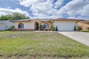 624 McKinley Ct, Kissimmee, FL 34758 - Photo 1
