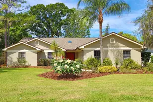 19814 Deer Hollow Ln, Lutz, FL 33548 - Photo 1