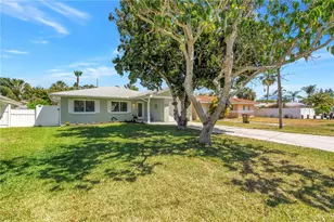 310 12th Ave, Indian Rocks Beach, FL 33785 - Photo 1