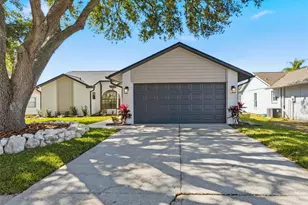 8452 Yearling Ln, New Port Richey, FL 34653 - Photo 1