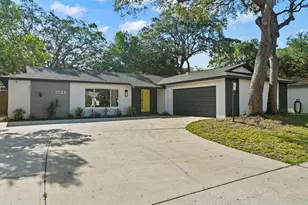 11123 117th Way, Seminole, FL 33778 - Photo 1