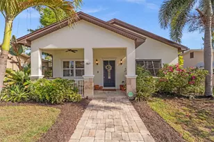 967 49th Ave N, Saint Petersburg, FL 33703 - Photo 1