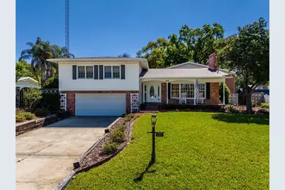 805 E Sylvan Drive, Brandon, FL 33510 - Photo 1