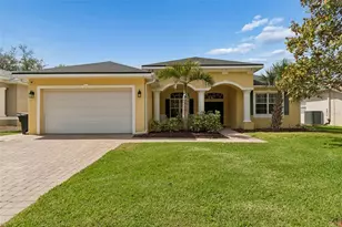 360 Liam Ave, Tarpon Springs, FL 34689 - Photo 1
