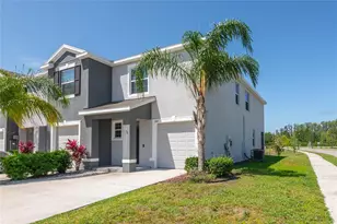 3005 Suncoast Blend Dr, Odessa, FL 33556 - Photo 1