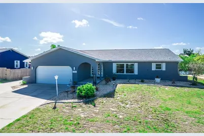 910 Eagle Lane, Apollo Beach, FL 33572 - Photo 1