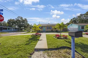 702 Gray St S, Gulfport, FL 33707 - Photo 1