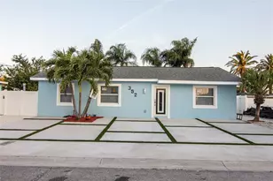 352 144th Ave, Madeira Beach, FL 33708 - Photo 1