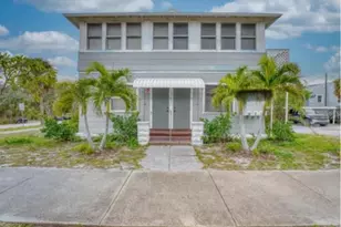 1741 1st St S, Saint Petersburg, FL 33701 - Photo 1