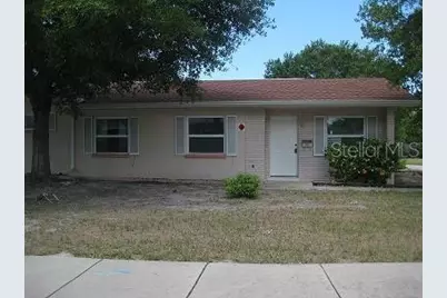 105 20th Street SW, Largo, FL 33770 - Photo 1