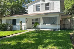 345 22nd Ave S, Saint Petersburg, FL 33705 - Photo 1