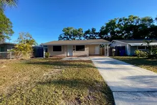 4665 Yarmouth Ave S, Saint Petersburg, FL 33711 - Photo 1