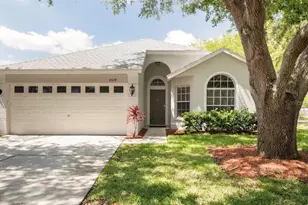 8534 Fawn Creek Dr, Tampa, FL 33626 - Photo 1