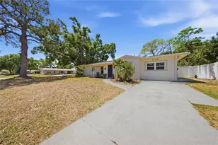 7700 16th Ave N, Saint Petersburg, FL 33710 - Photo 1