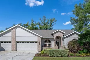 7127 Auburn Ln, New Port Richey, FL 34654 - Photo 1