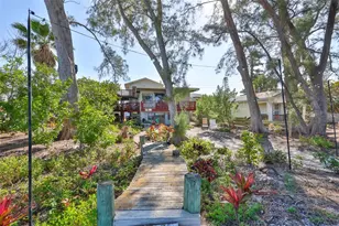 10220 Gulf Blvd, Treasure Island, FL 33706 - Photo 1