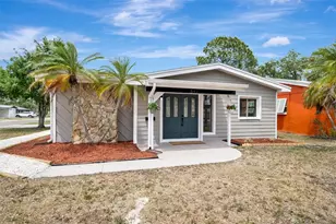 647 74th Ave N, Saint Petersburg, FL 33702 - Photo 1