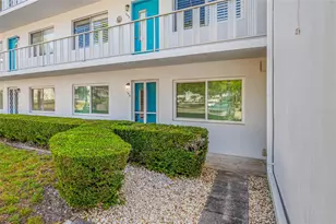 8533 110th St, Seminole, FL 33772 - Photo 1
