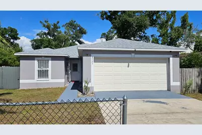 8725 N 13th Street, Tampa, FL 33604 - Photo 1
