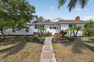2400 9th Ave N, Saint Petersburg, FL 33713 - Photo 1