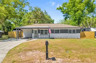 207 W Bougainvillea Ave, Tampa, FL 33612 - Photo 1